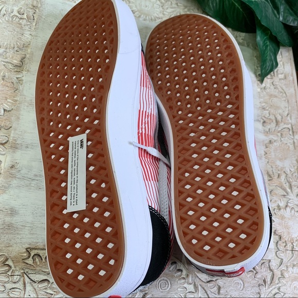 VANS Men’s Comfy Cush Old Skool Sneaker Fade Black - Picture 11 of 15